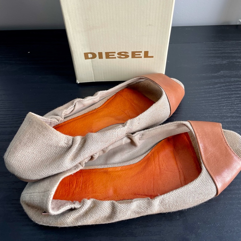 Diesel Peekaboo Flats (sz 6)
